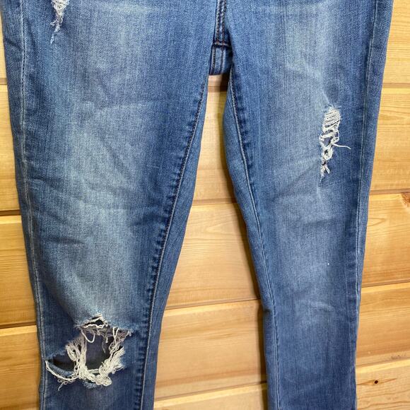 Articles of Society Distressed Skinny Jeans Size 26 - Picture 4 of 9